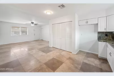2946 W Villa Maria Drive, Phoenix, AZ 85053 - Photo 1