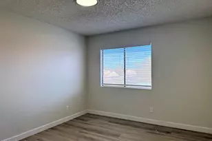 3511 E Baseline Rd, Phoenix, AZ 85042 - Photo 3