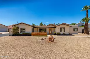 8112 N 10th Pl, Phoenix, AZ 85020 - Photo 1