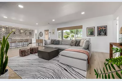 8112 N 10th Place, Phoenix, AZ 85020 - Photo 11