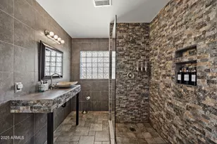 6802 E Paradise Pkwy, Scottsdale, AZ 85251 - Photo 29