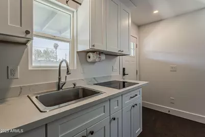 2112 N 25th Place, Phoenix, AZ 85008 - Photo 25
