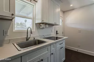 2112 North 25th Pl, Phoenix, AZ 85008 - Photo 25