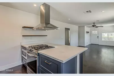 2112 N 25th Place, Phoenix, AZ 85008 - Photo 5