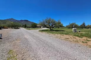 5137 E Maranatha Ln, Hereford, AZ 85615 - Photo 3