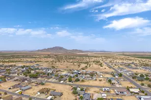 11752 W Benito Dr, Arizona City, AZ 85123 - Photo 41