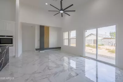 11752 W Benito Drive, Arizona City, AZ 85123 - Photo 9