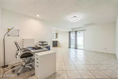 3833 W Phelps Road, Phoenix, AZ 85053 - Photo 19