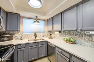 2315 W Union Hills, Phoenix, AZ 85027 - Photo 1