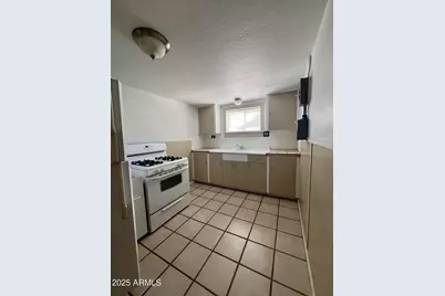 22375 W Pine Street, Seligman, AZ 86337 - Photo 7