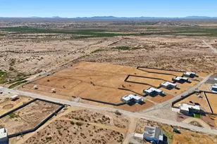 23131 W Skinner Rd, Wittmann, AZ 85361 - Photo 17
