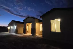 22204 W Dale Ln, Wittmann, AZ 85361 - Photo 5