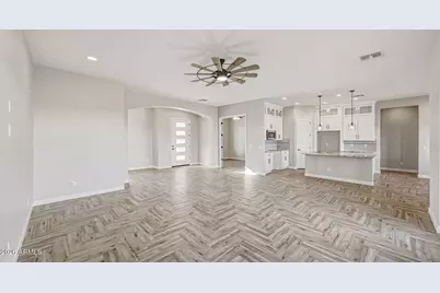 22204 W Dale Lane, Wittmann, AZ 85361 - Photo 7