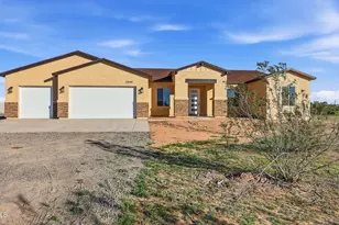 22204 W Dale Ln, Wittmann, AZ 85361 - Photo 9