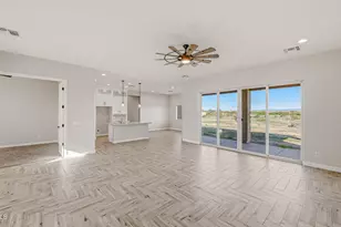 22204 W Dale Ln, Wittmann, AZ 85361 - Photo 3