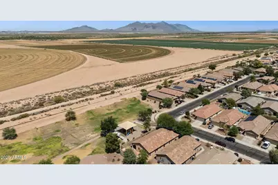 46179 W Starlight Drive, Maricopa, AZ 85139 - Photo 35