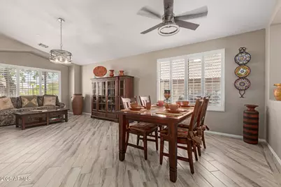 18097 W Santa Alberta Lane, Goodyear, AZ 85338 - Photo 5