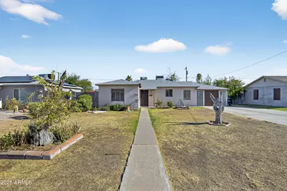 121 W Galveston Street, Chandler, AZ 85225 - Photo 1