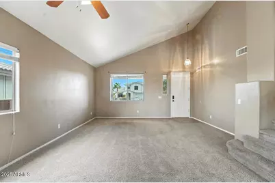 16916 W Northampton Road, Surprise, AZ 85374 - Photo 7