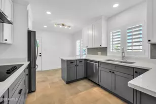 1107 E Marlette Ave, Phoenix, AZ 85014 - Photo 3