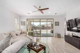 13319 W Red Range Wy, Peoria, AZ 85383 - Photo 7