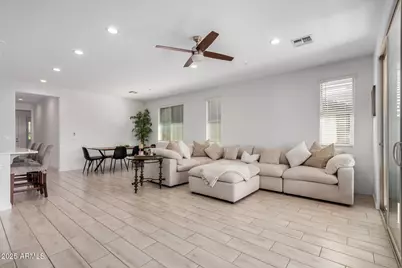 13319 W Red Range Way, Peoria, AZ 85383 - Photo 9