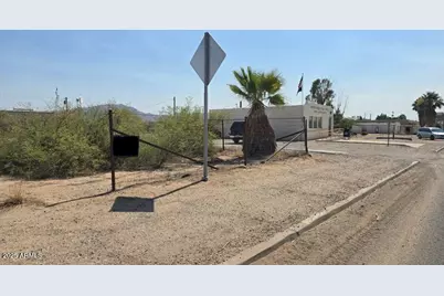 512Xx W US Highway 60 -- #-, Aguila, AZ 85320 - Photo 1
