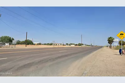 512Xx W US Highway 60 -- #-, Aguila, AZ 85320 - Photo 11