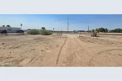512Xx W US Highway 60 -- #-, Aguila, AZ 85320 - Photo 7