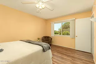 17058 N 106th Ave, Sun City, AZ 85373 - Photo 9