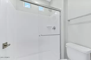 9994 W Piccadilly Rd, Avondale, AZ 85392 - Photo 27