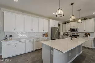 1479 S Naples Ct, Casa Grande, AZ 85122 - Photo 3