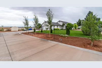 775 N Apple Blossom Lane, Snowflake, AZ 85937 - Photo 1