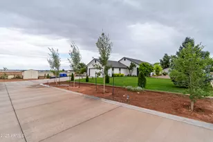 775 N Apple Blossom Ln, Snowflake, AZ 85937 - Photo 1