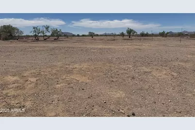 7700 N Orangewood Avenue #3, Tonopah, AZ 85354 - Photo 11