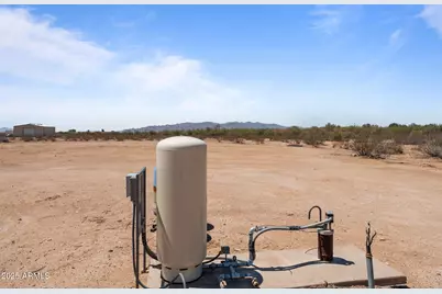 20909 W Bradley Road, Wittmann, AZ 85361 - Photo 7