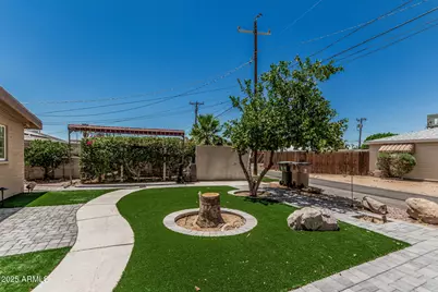 11222 W Connecticut Avenue, Youngtown, AZ 85363 - Photo 25