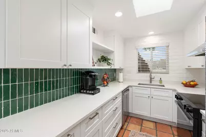 3036 N 32nd Street #303, Phoenix, AZ 85018 - Photo 7