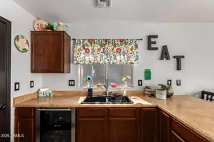 10830 W Minnezona Ave, Phoenix, AZ 85037 - Photo 5