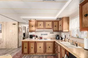 1030 N Delaware Dr, Apache Junction, AZ 85120 - Photo 9