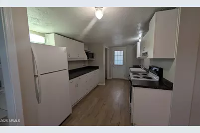 7208 E Inverness Avenue, Mesa, AZ 85209 - Photo 11