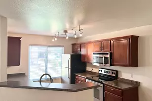 17017 N 12th St, Phoenix, AZ 85022 - Photo 3