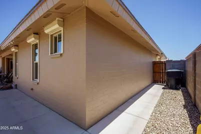 7842 E Navarro Avenue E, Mesa, AZ 85209 - Photo 27