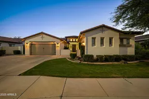 5560 S White, Chandler, AZ 85249 - Photo 1