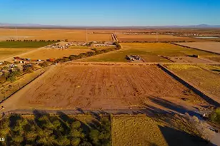 4277 E Becker Ln, Coolidge, AZ 85128 - Photo 1