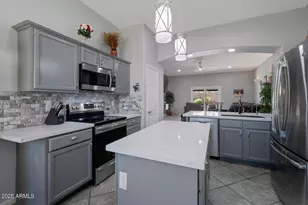 213 E Smoke Tree Rd, Gilbert, AZ 85296 - Photo 9