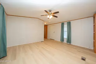 10955 N 79th Ave, Peoria, AZ 85345 - Photo 17