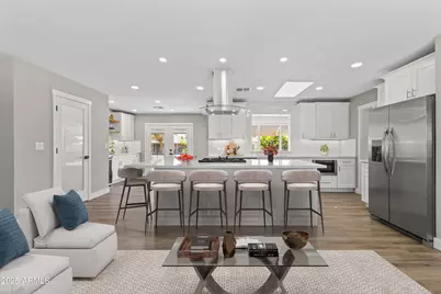 10423 W Monterosa Drive, Sun City, AZ 85351 - Photo 9