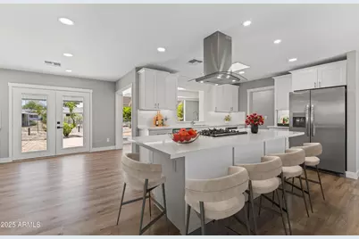 10423 W Monterosa Drive, Sun City, AZ 85351 - Photo 11