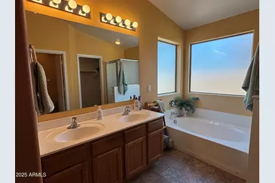 776 W Fairlane Court, Casa Grande, AZ 85122 - Photo 17